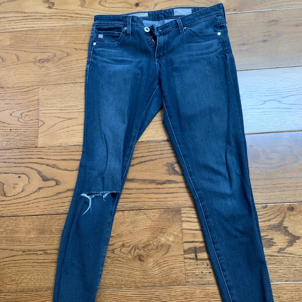 AG JEANS- size 26